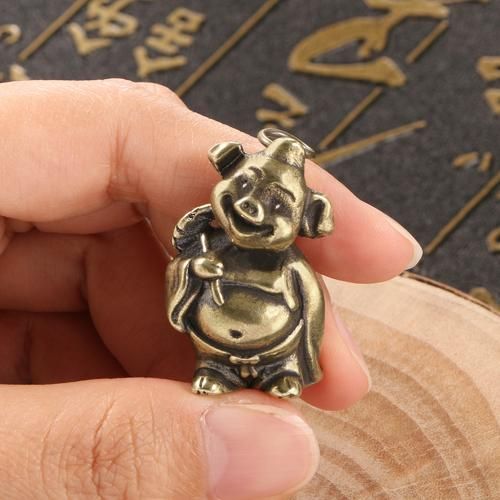 铜质生肖属相挂件(铜质生肖属相挂件如何挑选不掉坑?)