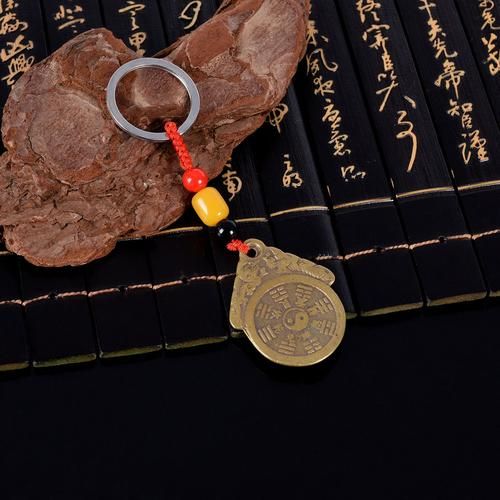 铜钱属相挂件单个生肖(单个生肖铜钱挂件怎么挑?新手避坑指南)