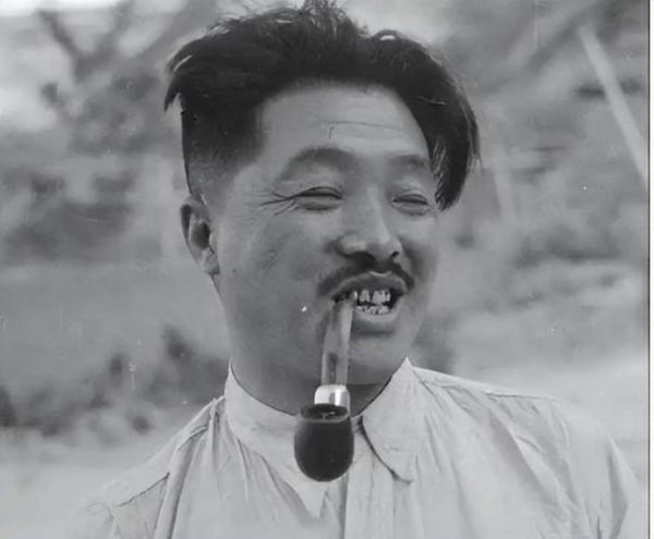 贺龙生肖属相(贺龙生肖是属什么的)