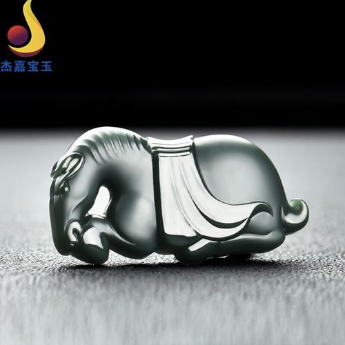 贾宝玉什么生肖属相的(贾宝玉属什么生肖?)