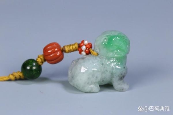 生肖属相专属挂件（属狗的人戴什么挂件最旺财 💎）