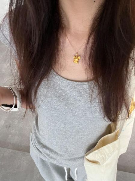 属相吊坠 生肖鼠钱包（属鼠生肖吊坠怎么搭配钱包最招财）