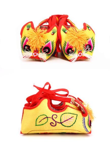 生肖红鞋属相（生肖红鞋属相能否穿？小白避坑指南）