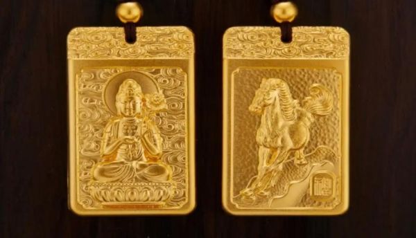 生肖马的属相佛像（生肖马佩戴佛像的正确姿势）