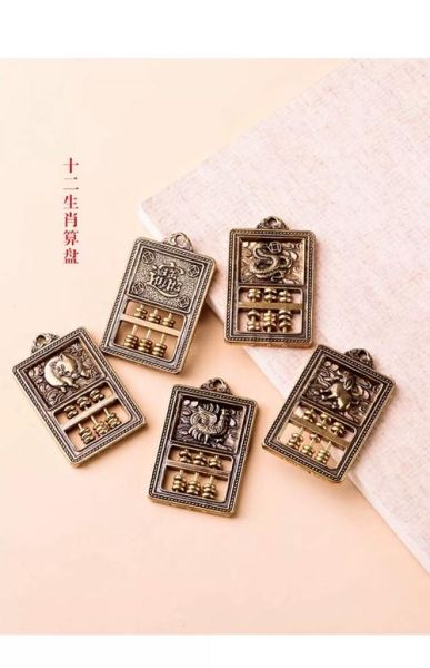 铜生肖属相挂件(铜生肖属相挂件选购避坑指南)