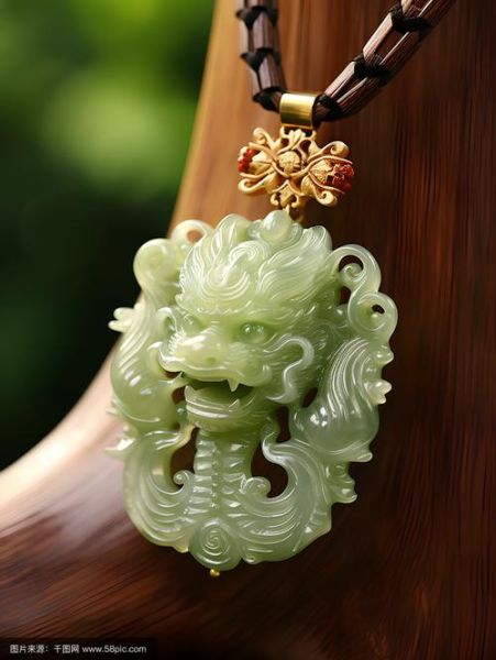 生肖玉属相吊坠（2024属龙戴什么生肖玉吊坠最好？）