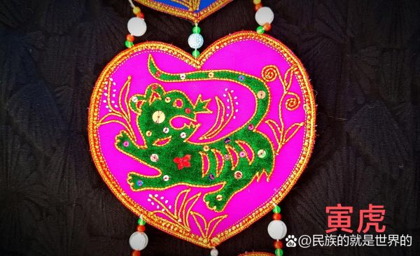 文山生肖属相佩戴饰物（文山生肖属相佩戴什么饰物最旺）