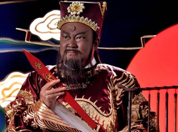 包公的生肖属相是什么（包公属什么生肖🐮小白一看就懂）