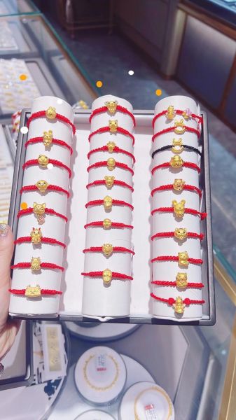 金子生肖属相（金子生肖属相买哪个最招财）