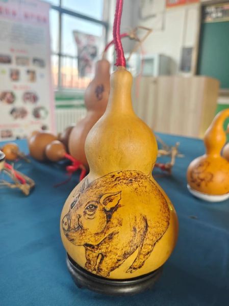 葫芦属相生肖图片（葫芦属相生肖图片含义是什么）