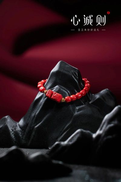 生肖马明年注意什么属相（属马明年注意什么属相 🐴⚠️）