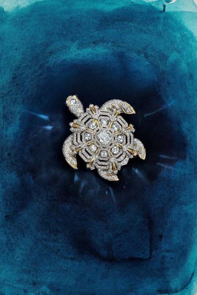 蒂芙尼生肖属相(蒂芙尼生肖属相是什么?——珠宝小白也能看懂)