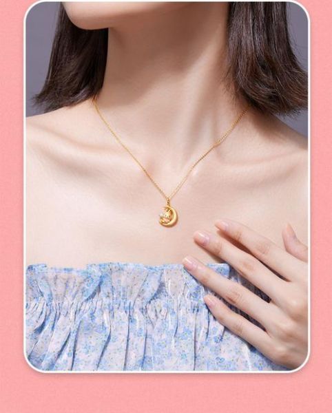 足金生肖属相项链（足金生肖属相项链怎么搭配最减龄）