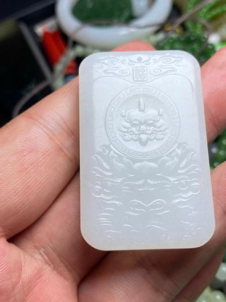 生肖鸡属相牌图片大全(生肖鸡属相牌图片大全带寓意)