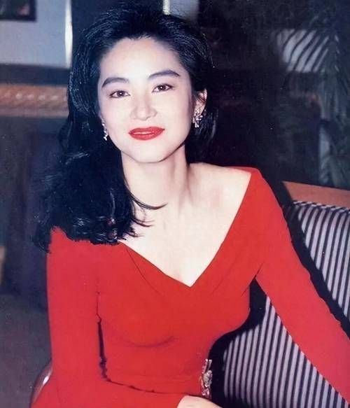 林青霞生肖属相（林青霞属相是什么生肖？🐉）